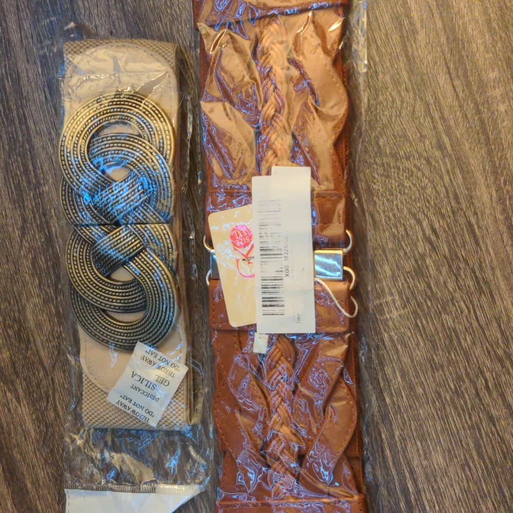 NWT elastic belts
